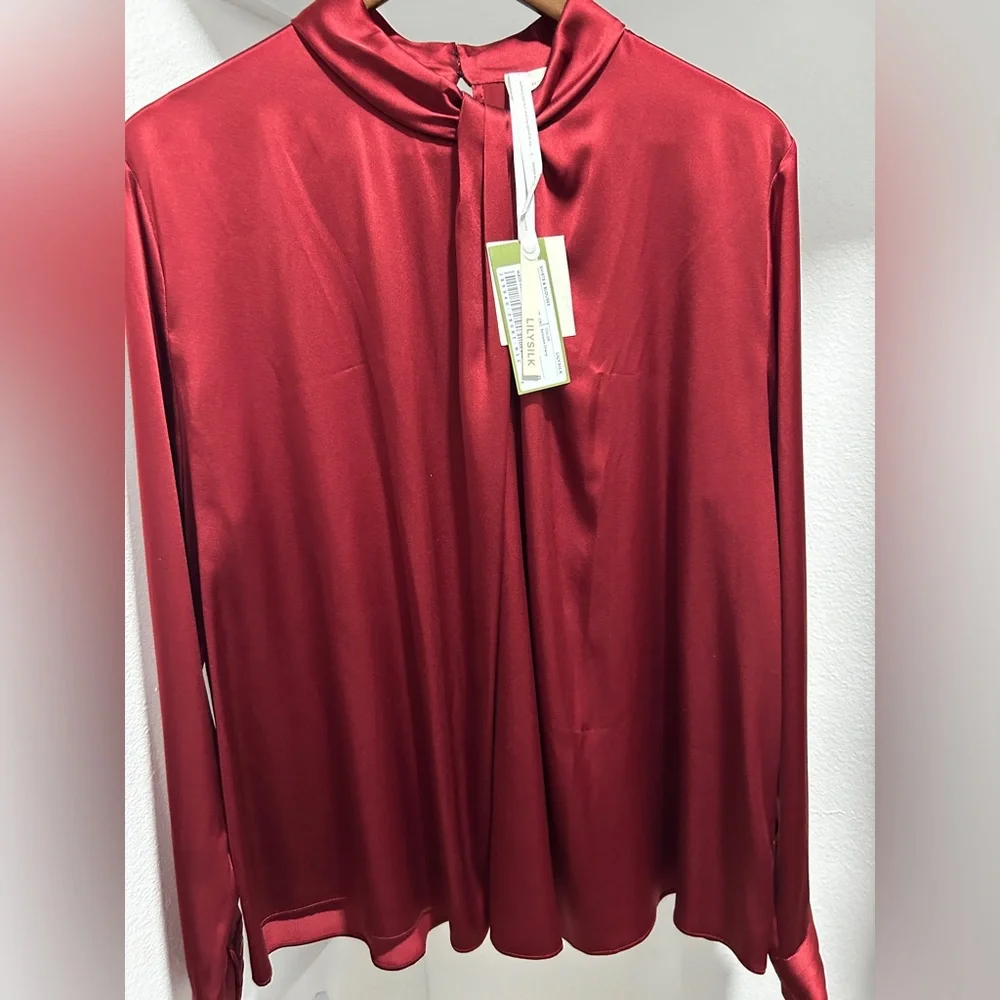 Lily Silk Garnet Silk Blouse. 12. NWT - Picture 4 of 13